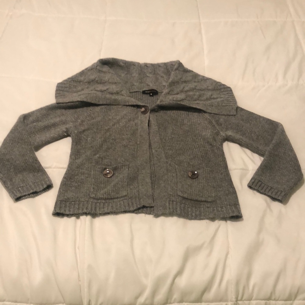 BCBG MaxAzria angora wool blend sweater in grey with top design button 2 pockets - Picture 1 of 12